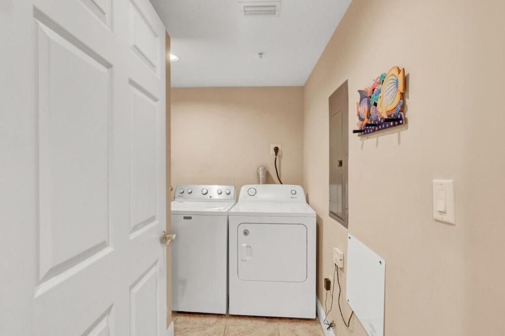 Treasure Island 707 - Gulf Front, Sunset Views, Heated Resort Pool & Hot Tub! Panama City Beach Extérieur photo
